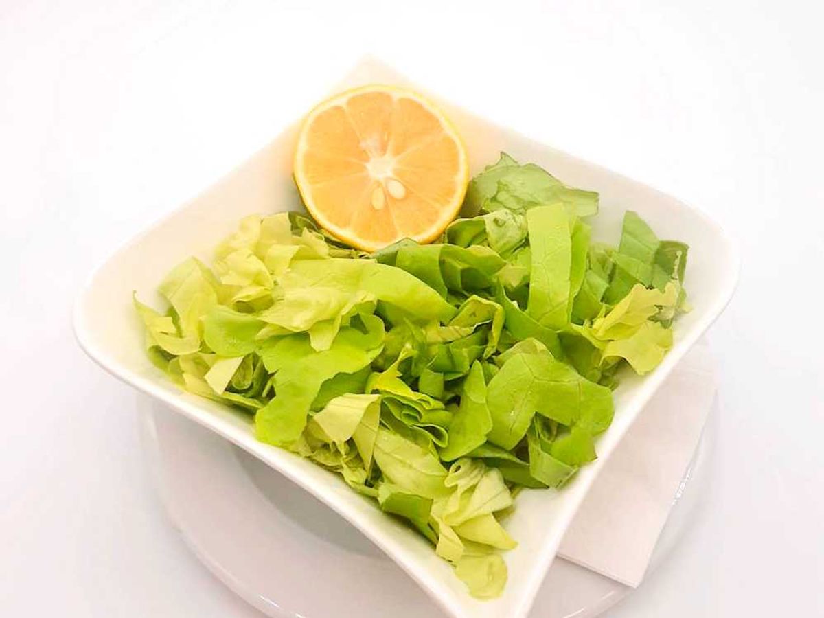 Salată Verde cu Lămâie